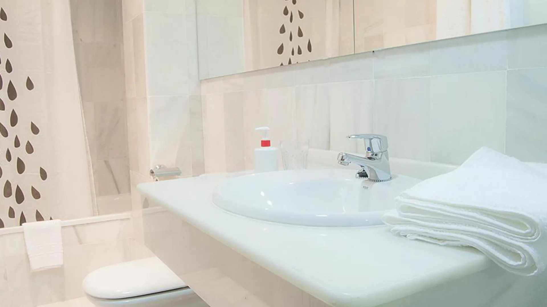 Apartamentos Catedral Plaza 3000 Granada 0*,  Spain
